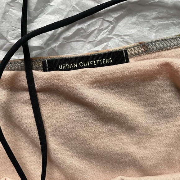 URBAN OUTFITTERS TANK - Picture 3 of 5